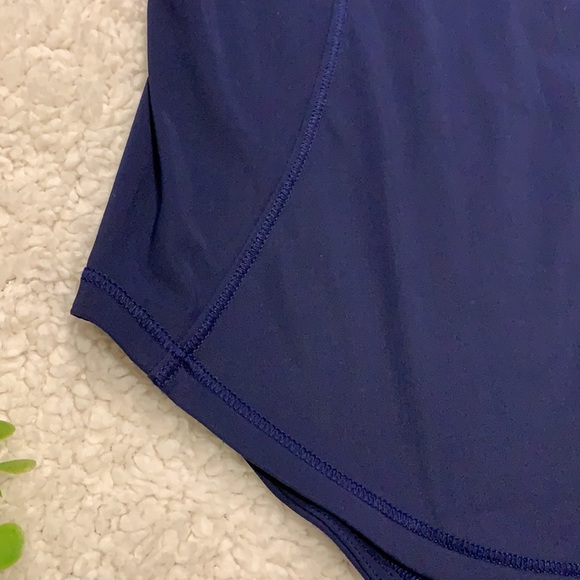 Lululemon Mesh Tank Top - Picture 4 of 8